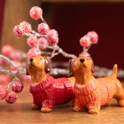 Décoration chien pull 8x6 cm  en céramique (lot de 2)