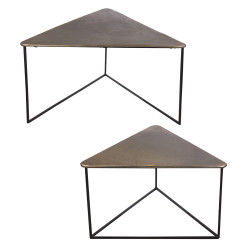Set de 2 tables basses triangle en métal doré, longueurs des plateaux de 80 et 6