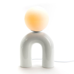 Lampe table LOLA  H: 35.6 cm en porcelaine- E14_8W_LED