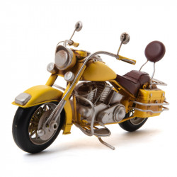 Moto jaune 15 cm