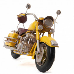 Moto jaune 15 cm