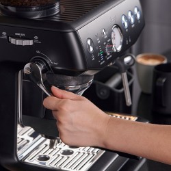 Machine expresso the barista express impress truffe