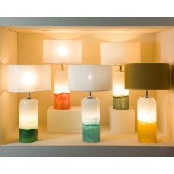 Lampe Amazonia abat jour nacré